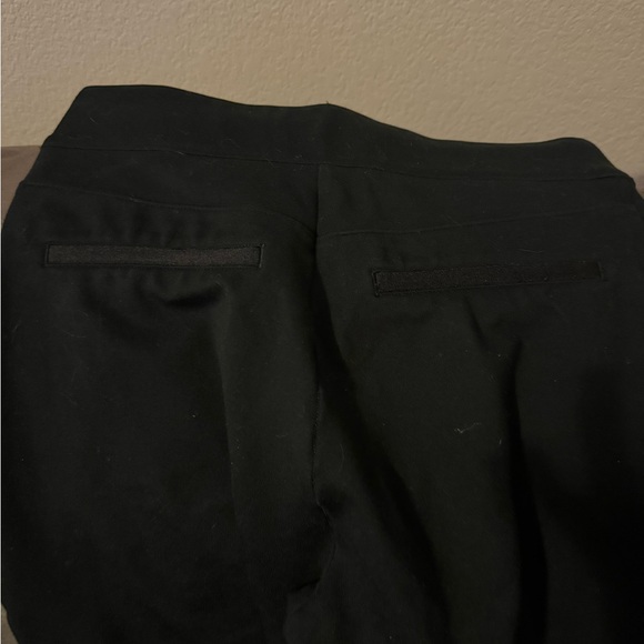 EUC. SPANXsmooth™ PerfectFit Ponte Flare Pant. - Picture 2 of 3